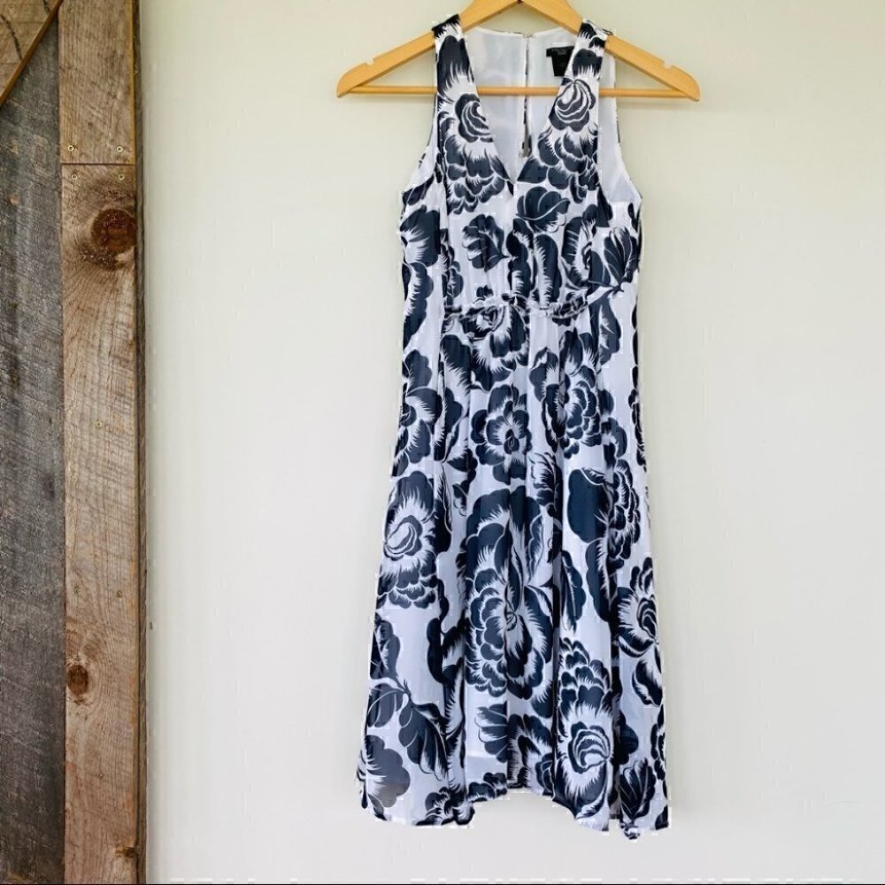 Ann Taylor floral print midi dress